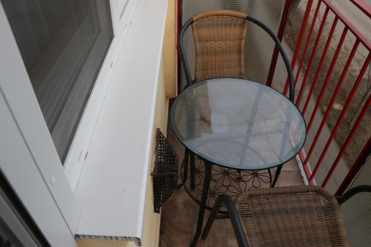 セゲドPetofi Apartmanアパートメント エクステリア 写真