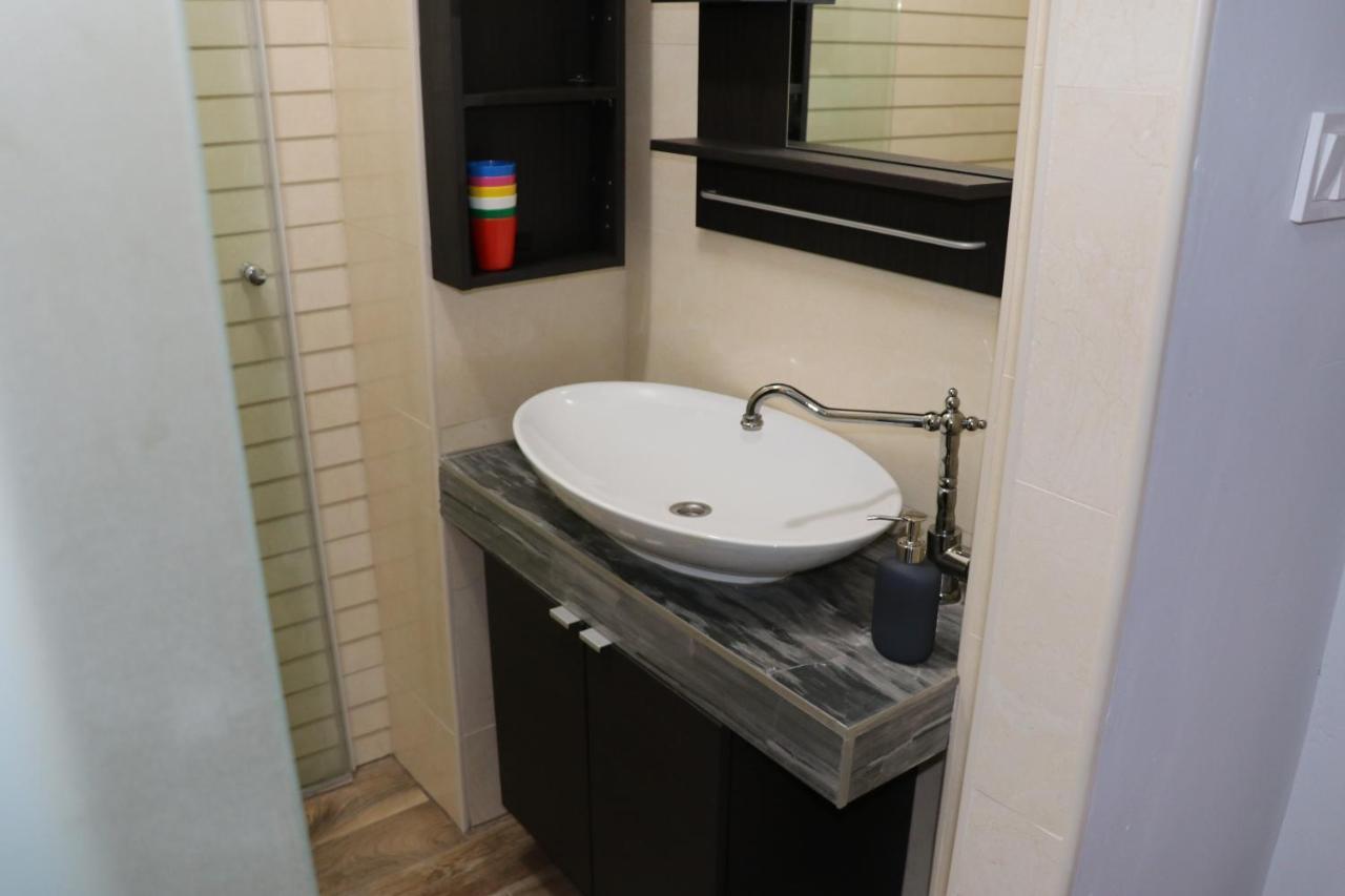 セゲドPetofi Apartmanアパートメント エクステリア 写真