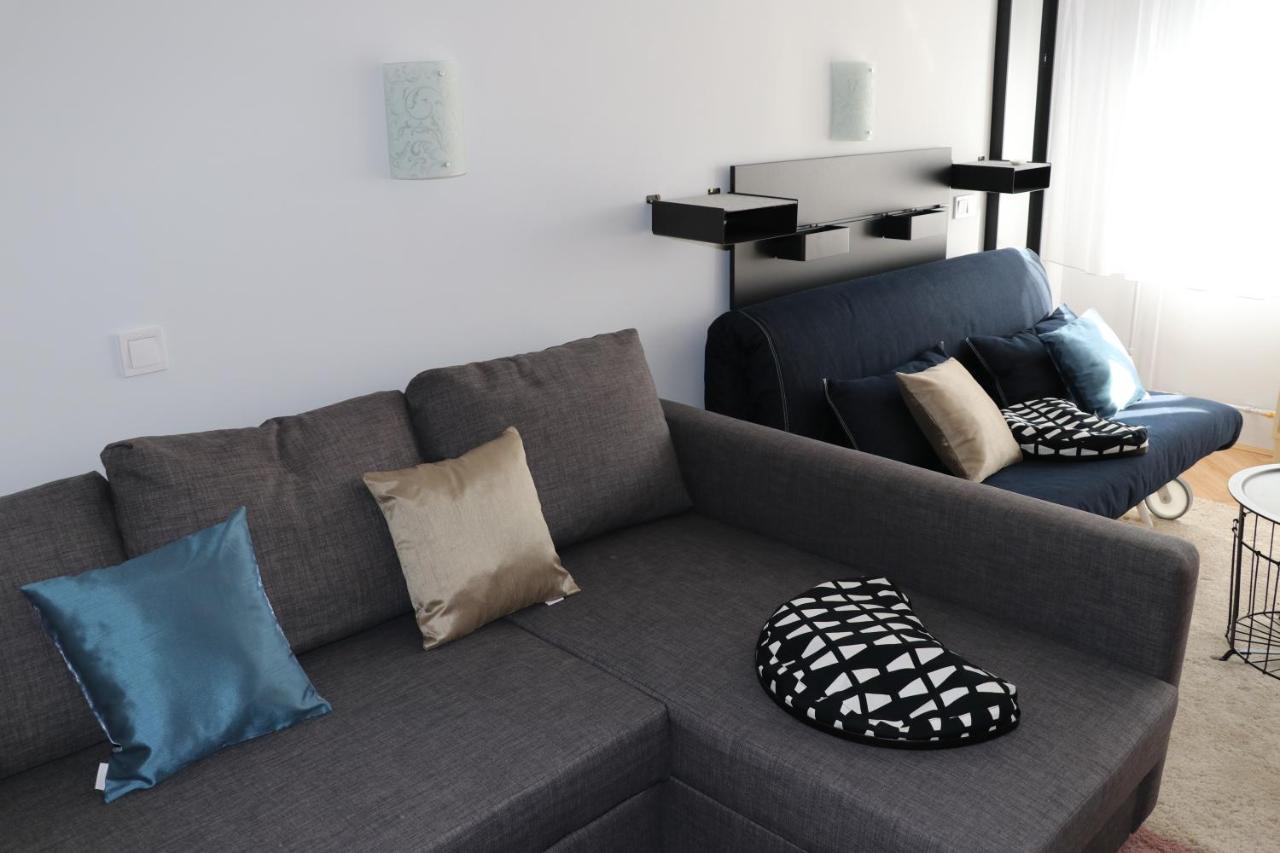セゲドPetofi Apartmanアパートメント エクステリア 写真